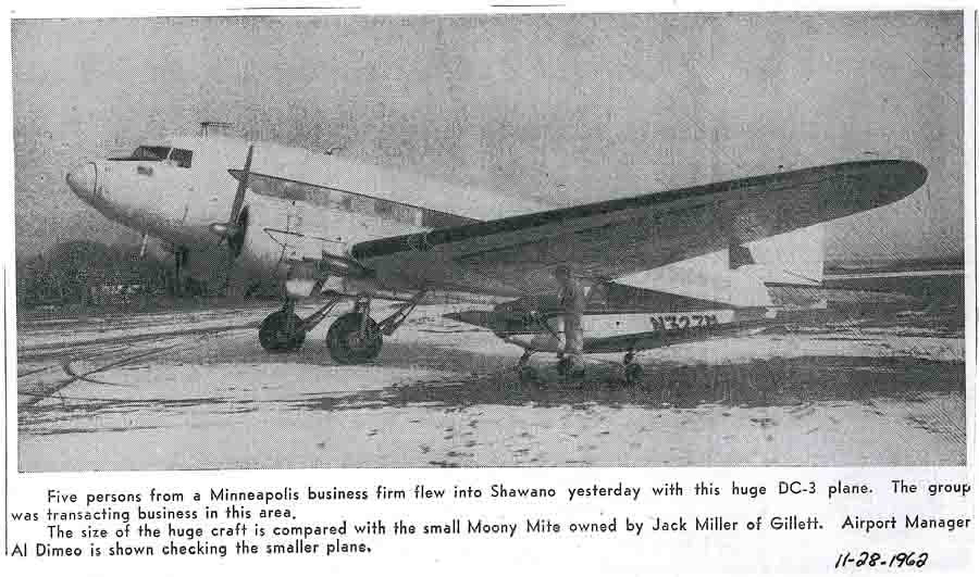 shawano-airport-history-a dc-3